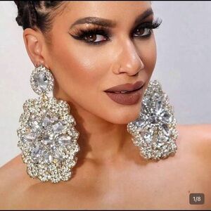 Elegant Crystal Statement Earrings